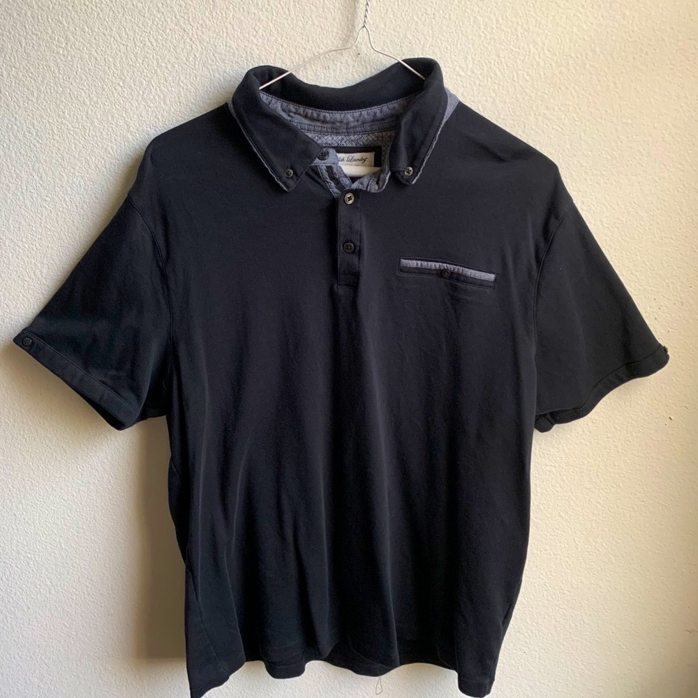 Men’s Slim Fit Polo.